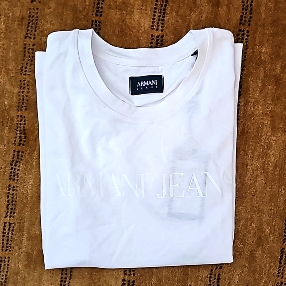 Armani jeans women's t-shirt small